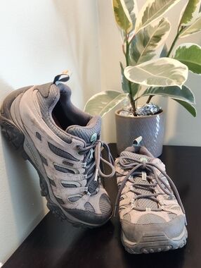 Merrell Outdoor Hiking Boots